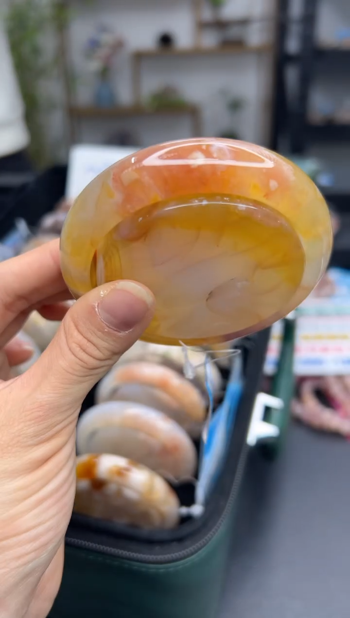 【闪购商品】石英质玉手镯未镶嵌A139(59圈赠送镯心)