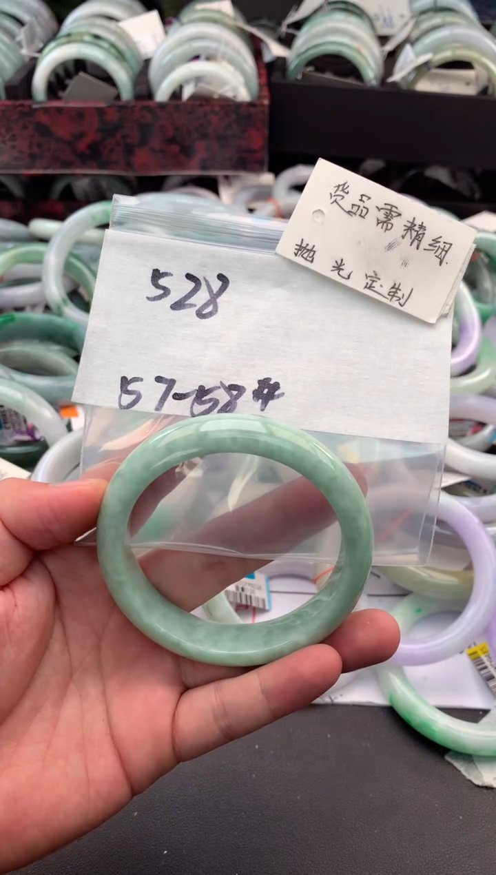 【闪购商品】定制翡翠未镶嵌毛货需精细抛光+多人