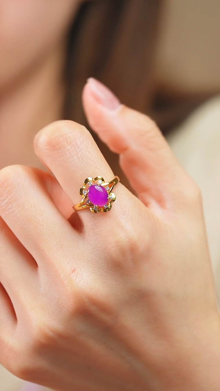 18K金镶嵌苏纪石（舒俱来）戒指575