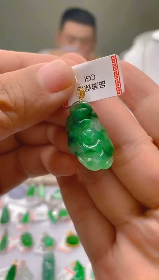 【闪购商品】翡翠颈饰18K金镶嵌新号开播，全场乱卖