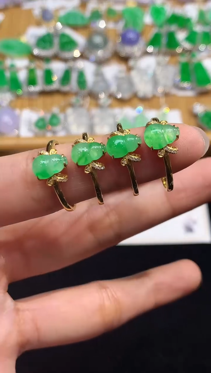 【闪购商品】翡翠戒指18K金镶嵌4542  多样性发其一