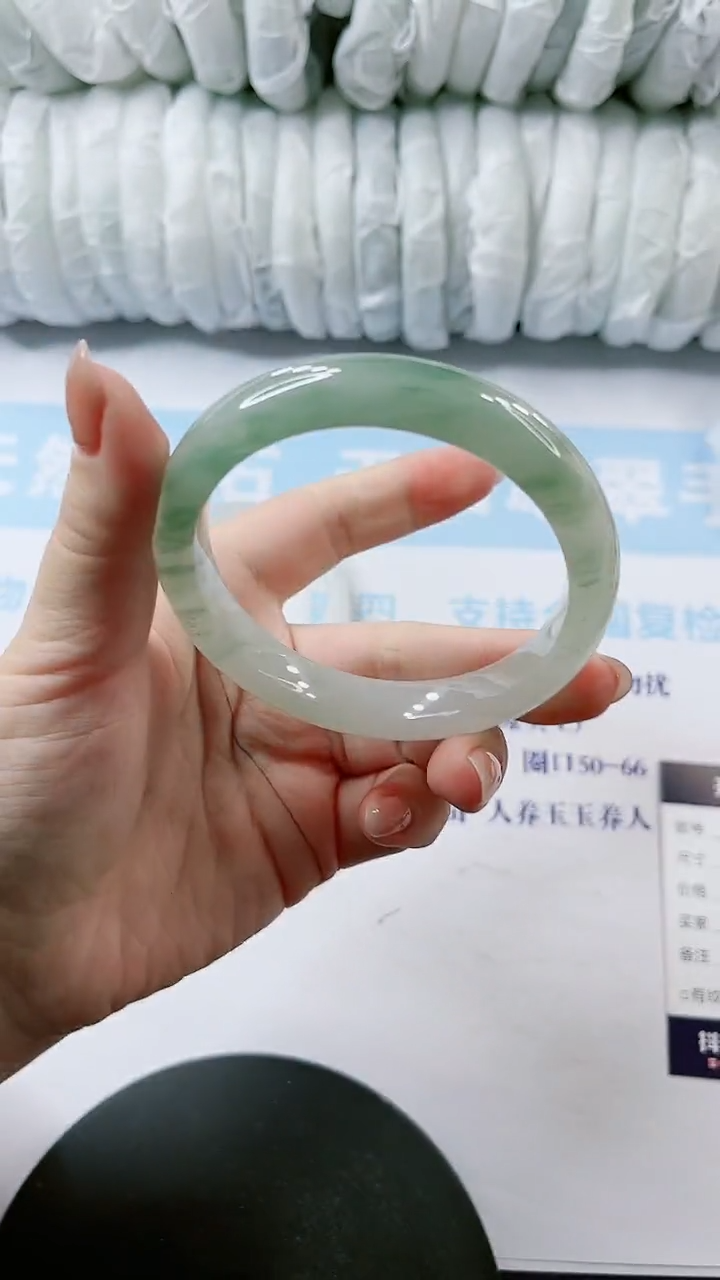 【闪购商品】石英质玉手镯未镶嵌多样性发货L50