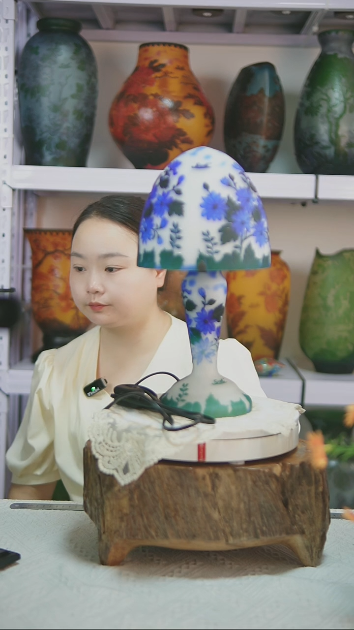 老料小清新格雷台灯