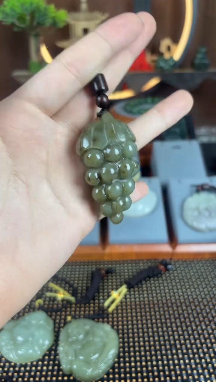 【闪购商品】和田玉颈饰未镶嵌1