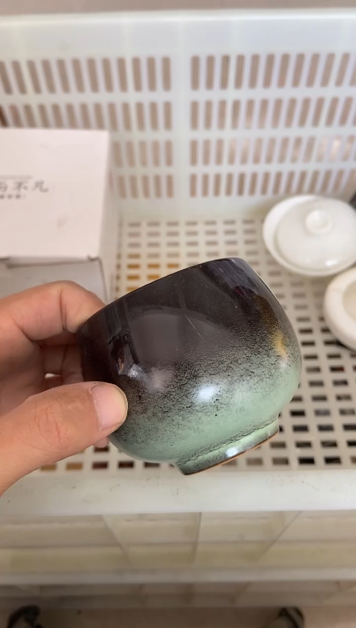 杯无运费险有瑕疵的摄影的产品有使用过的痕迹有点脏介意勿拍