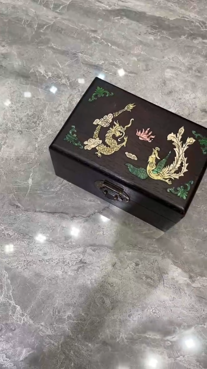 木龙凤呈祥首饰盒