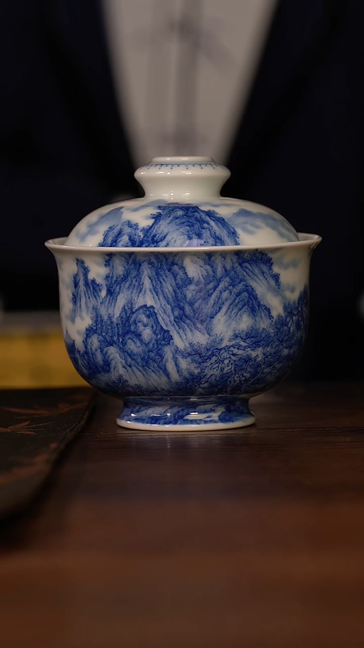 【闪购商品】杯九本珍藏重江叠嶂儒士盖碗