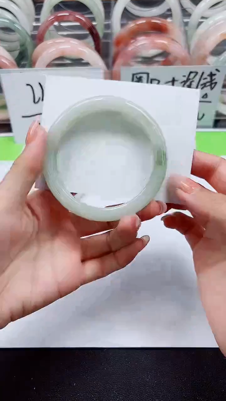 【闪购商品】石英质玉手镯未镶嵌A260-57/58