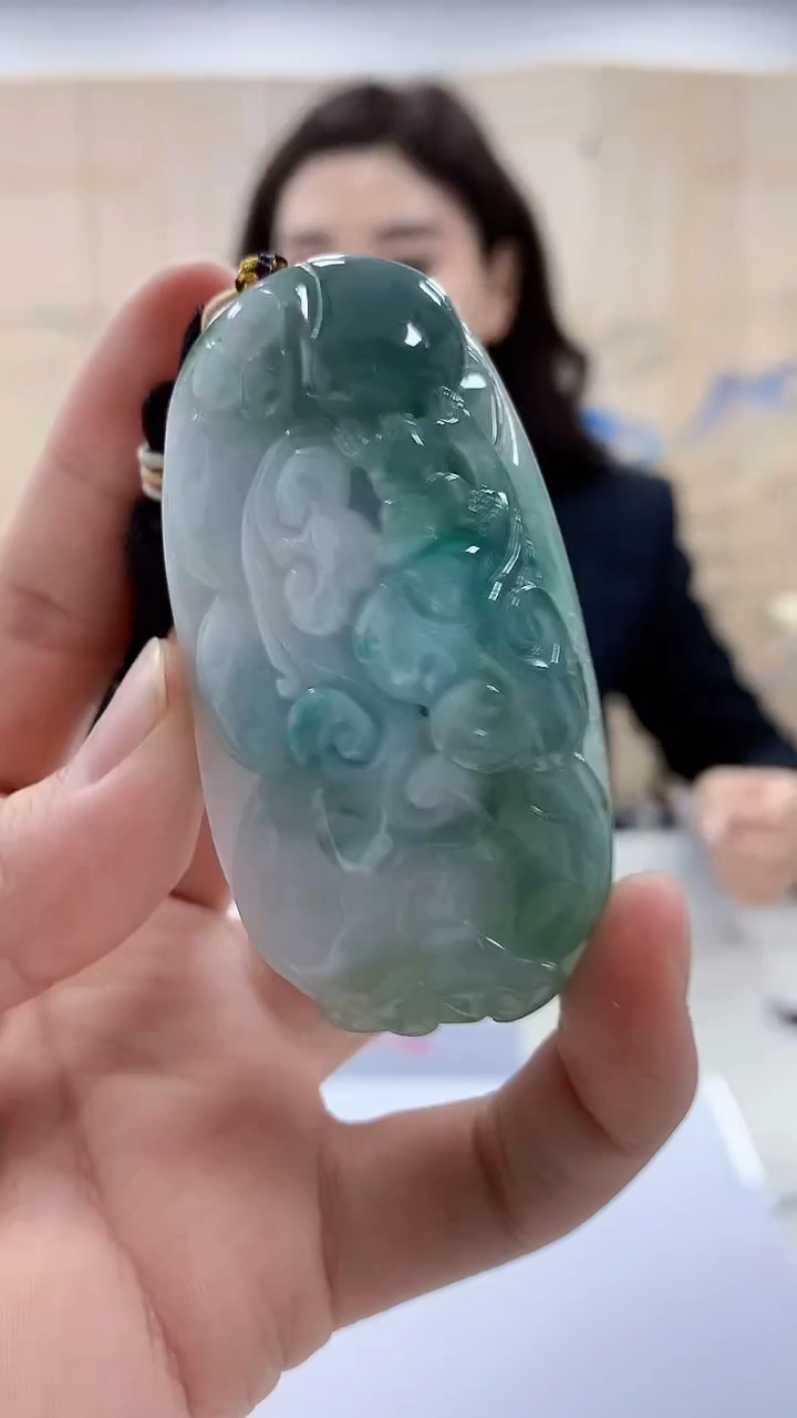 【闪购商品】定制翡翠未镶嵌4829bb-毛货挂件61
