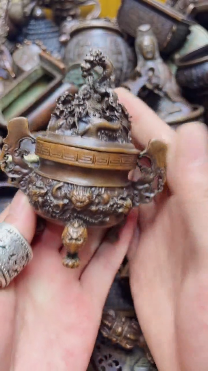 精美铜器  点击下单