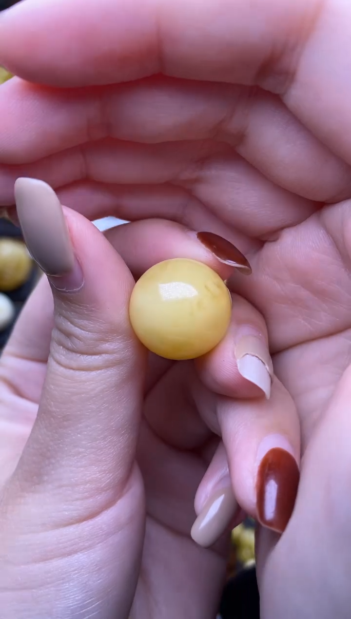 【闪购商品】琥珀裸石未镶嵌大小姐珠宝严选35