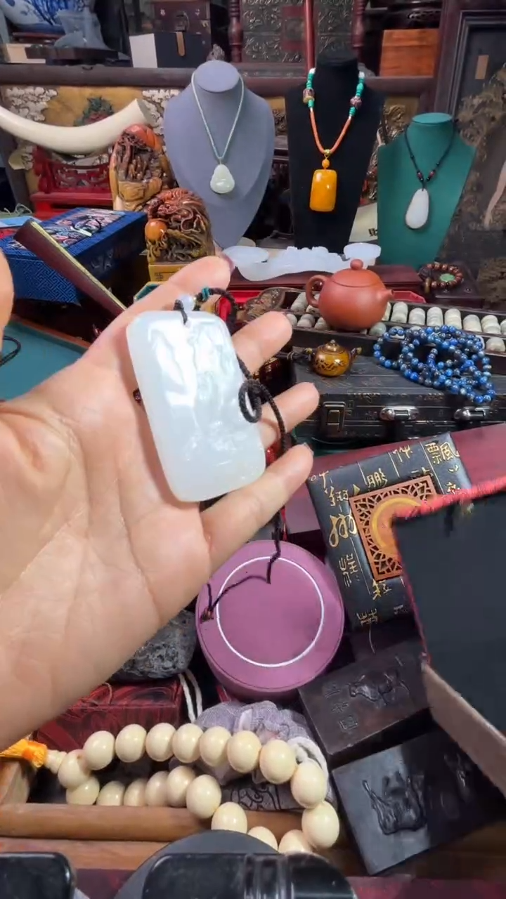 【闪购商品】和田玉8678768767未镶嵌68786876876876