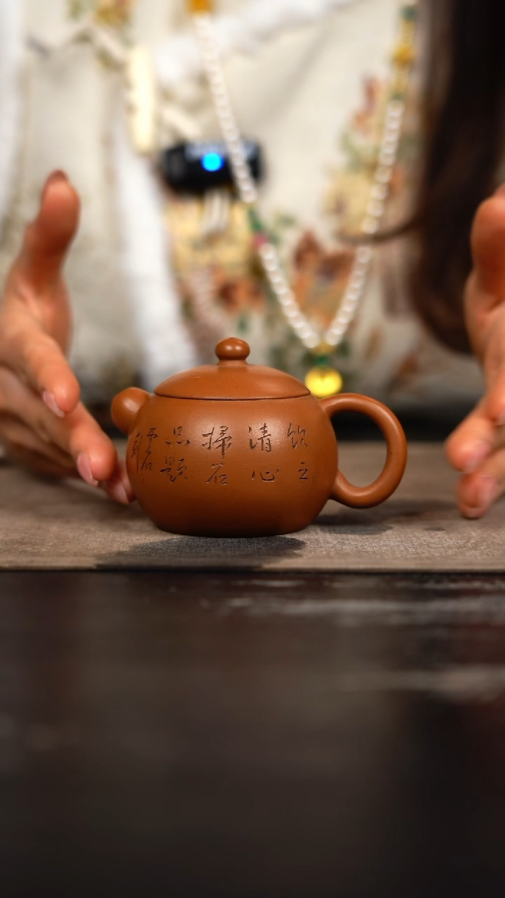 茶壶紫砂段泥刻绘西施110cc