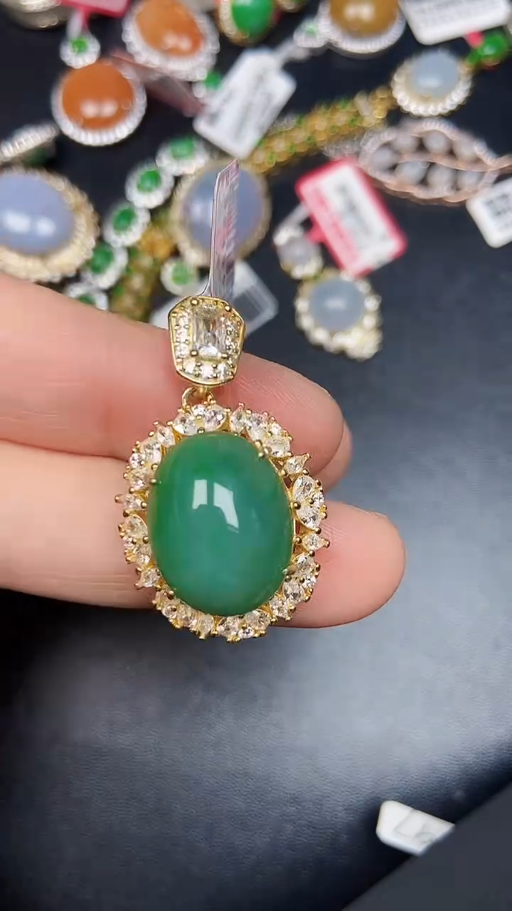 银S925镶嵌戒指翡翠3300