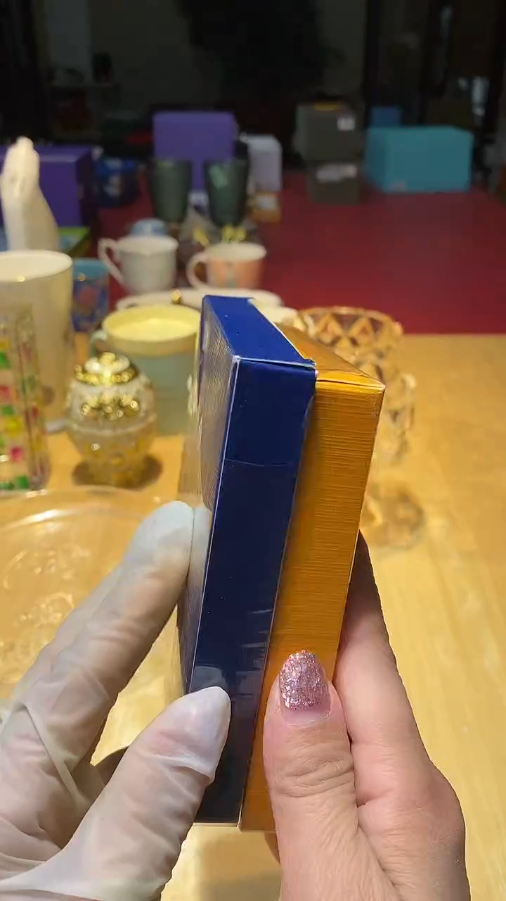 瓷片生活的本意是开心啊@@1