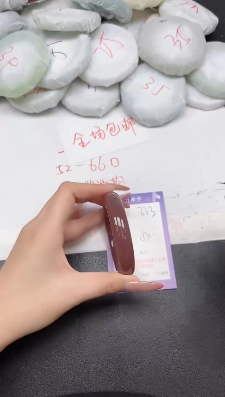 东凌女款手镯333-58