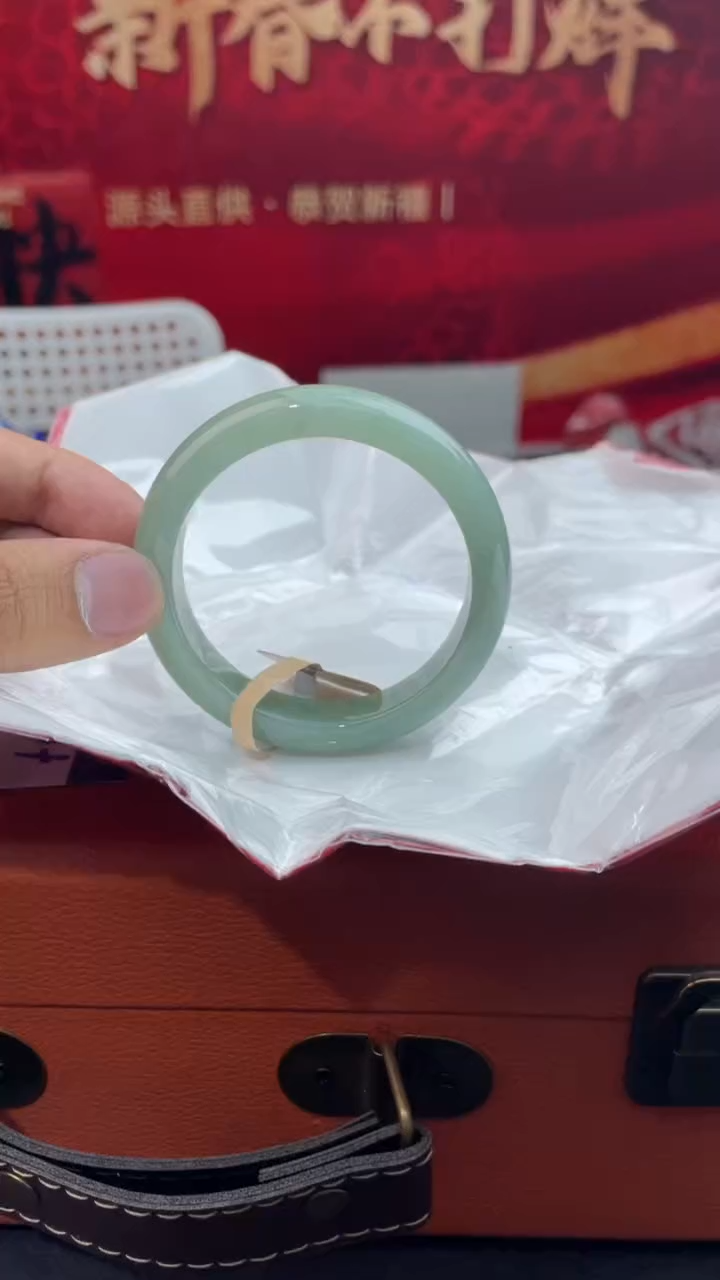 【闪购商品】翡翠手镯未镶嵌23翡翠手镯