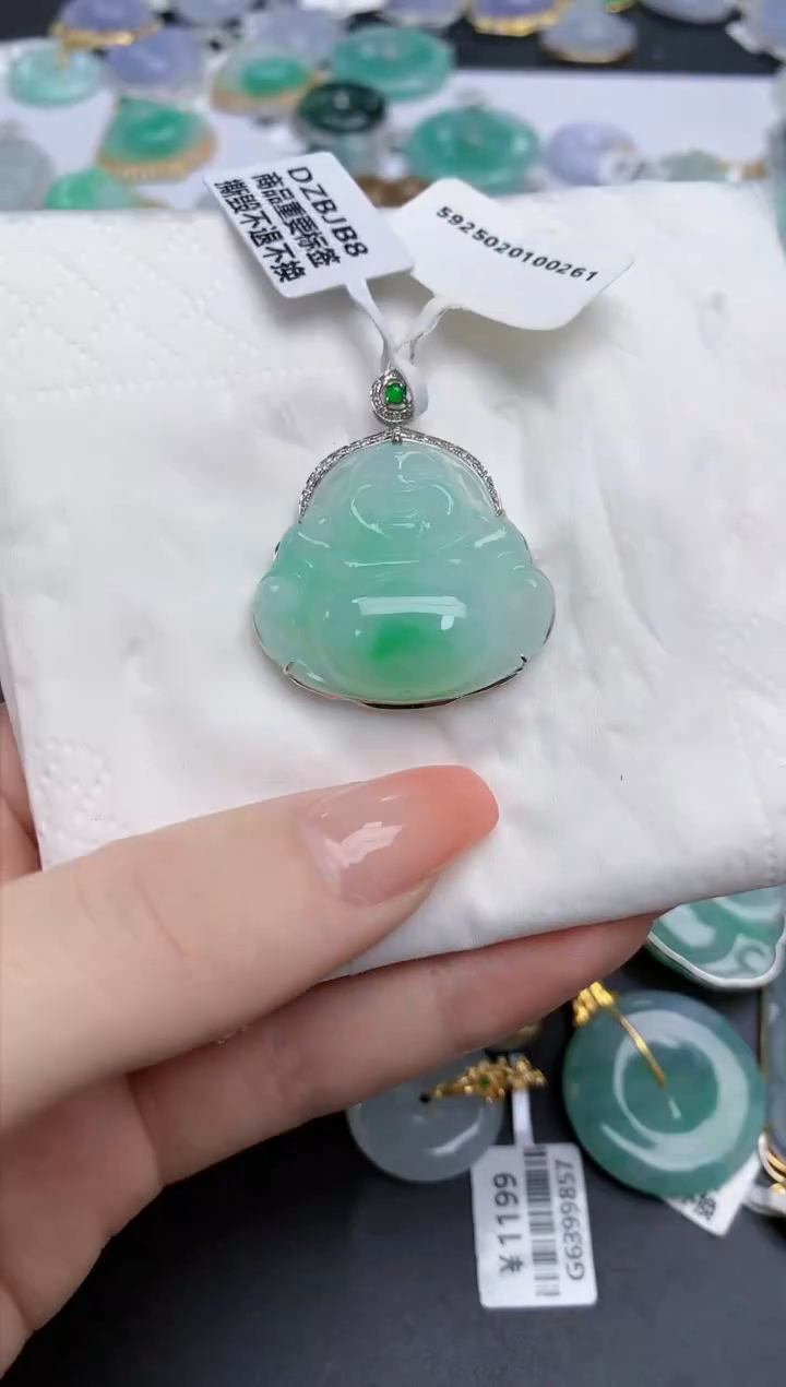 【闪购商品】翡翠颈饰18K金镶嵌天然缅甸翡翠A货