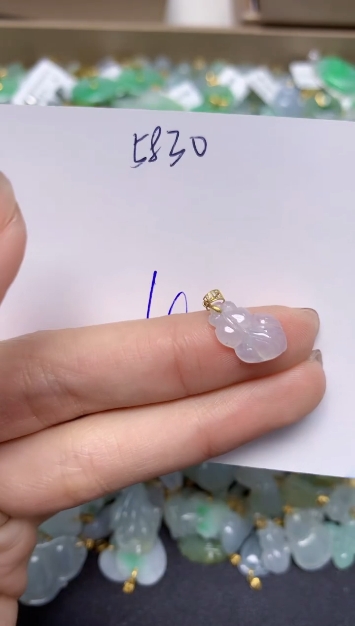 【闪购商品】翡翠颈饰18K金镶嵌天然翡翠A货