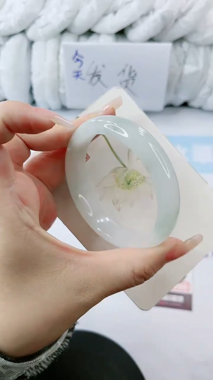 【闪购商品】石英质玉手镯未镶嵌多样性发货C680