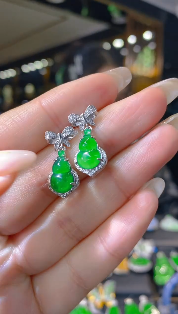 【闪购商品】翡翠耳饰银S925镶嵌058（多样性发货）
