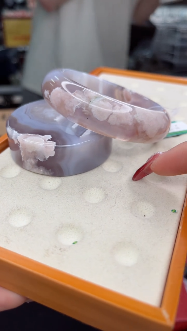 【闪购商品】石英质玉手镯未镶嵌58圈口（赠品镯心）3571251