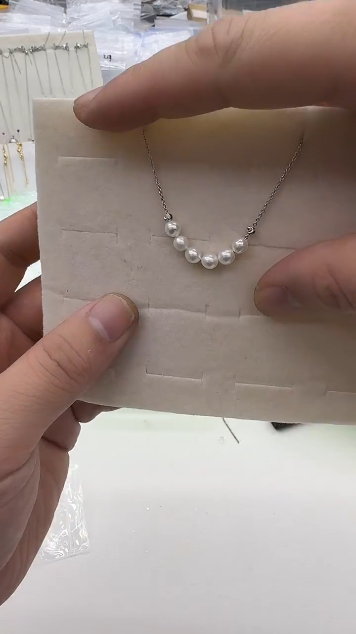 吊坠(赠链)未镶嵌淡水珍珠6mm 微笑-孤品