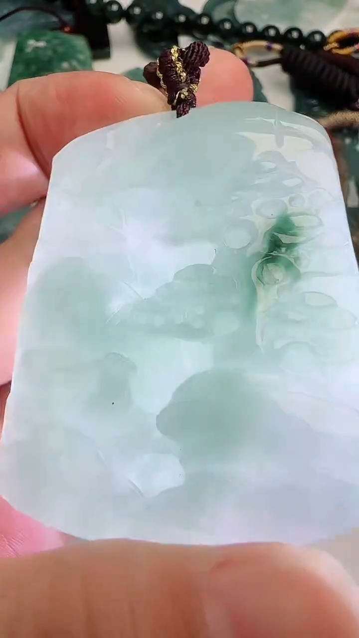 翡翠未镶嵌颈饰11111111