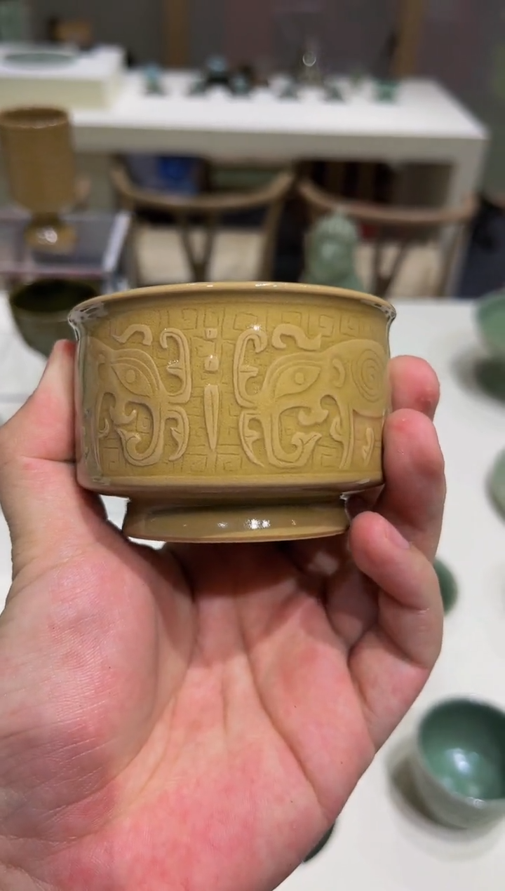 全手·杯·米黄釉·贤辉