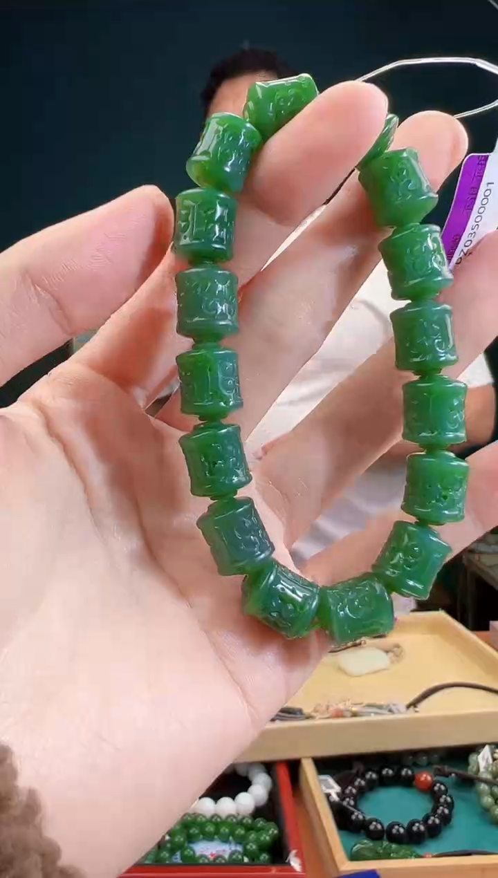 颈饰未镶嵌和田玉多样性发货 拍一单发一个