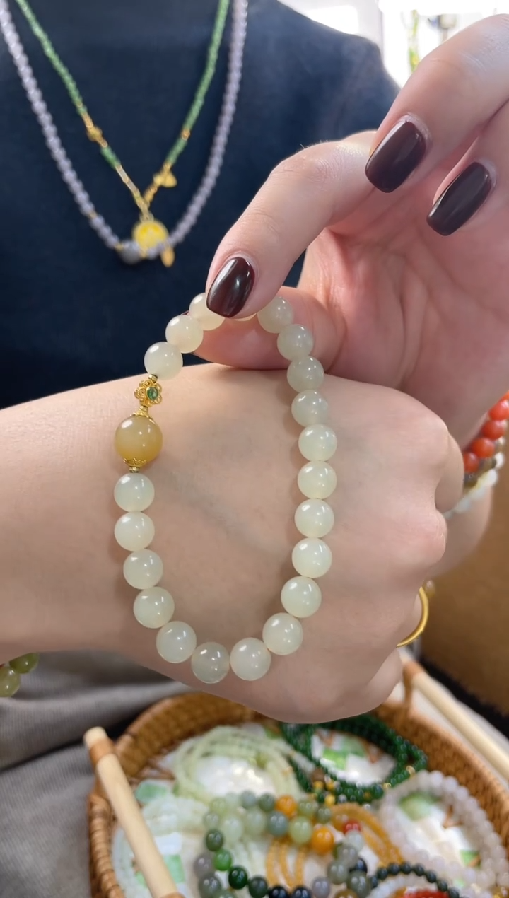 【闪购商品】和田玉手串18K金镶嵌蜂蜜水