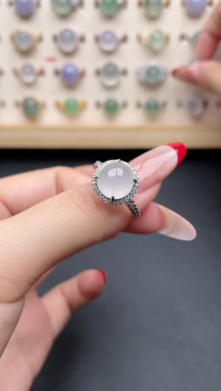 【闪购商品】翡翠戒指银S925镶嵌一物一证一礼盒