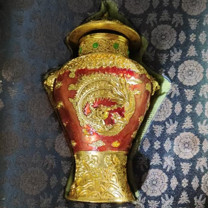 1个金色将军罐摆件链接