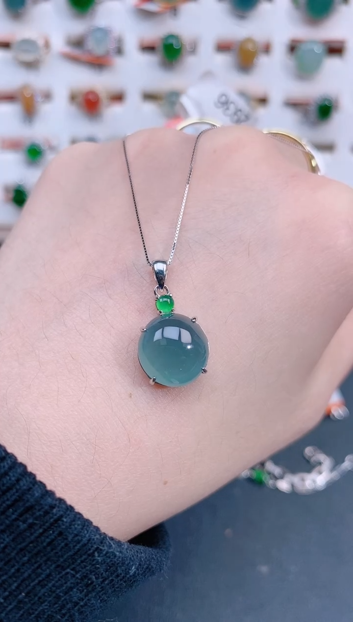 颈饰银S925镶嵌翡翠天然翡翠
