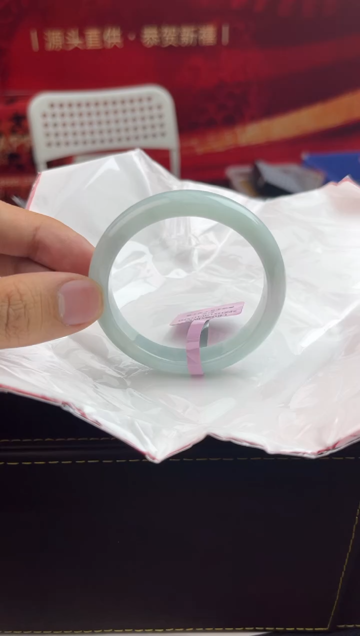 【闪购商品】翡翠手镯未镶嵌9翡翠手镯