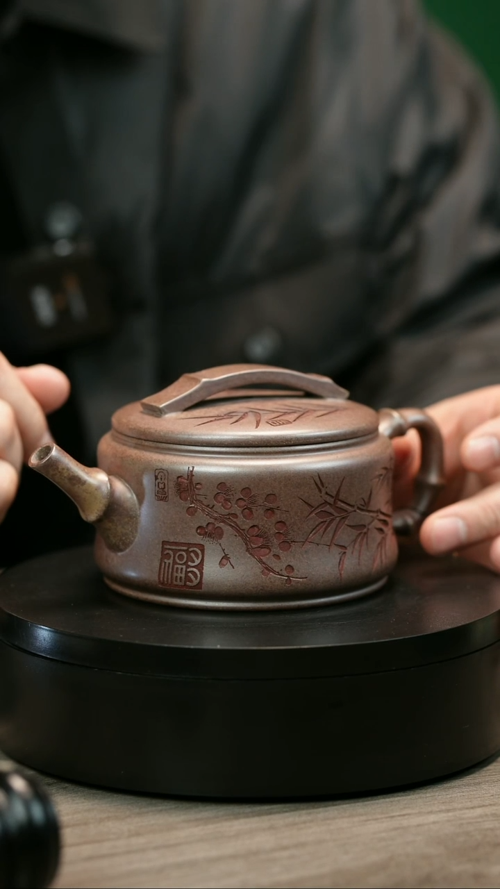 茶壶紫砂锦****店H2417李小琴段泥梅竹双清竹碗