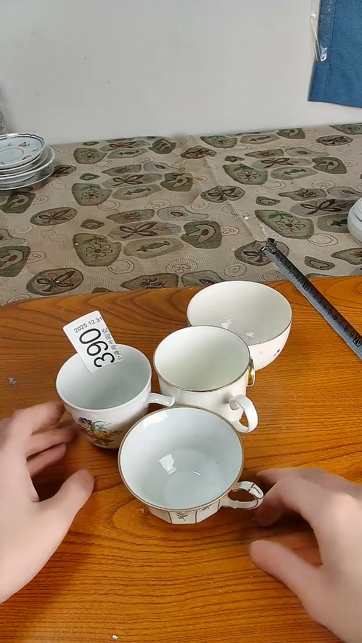 瓷片?****?小淼海外陶瓷工艺品