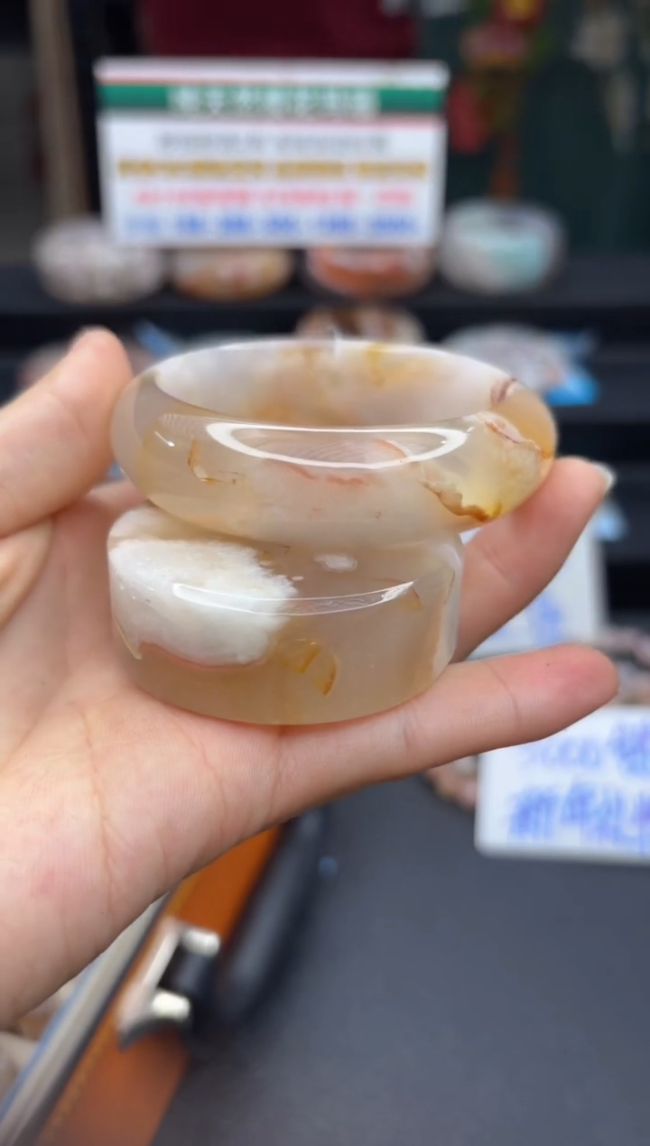 【闪购商品】石英质玉手镯未镶嵌785（54圈赠送镯心）