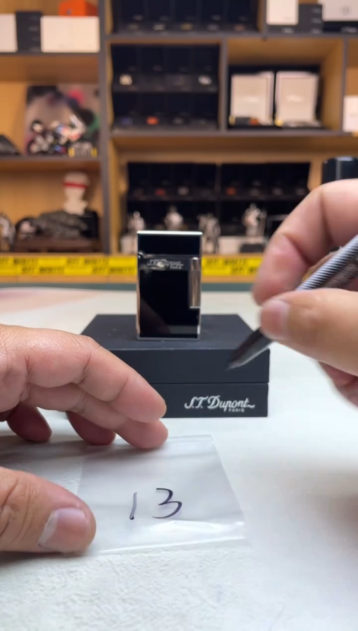 【黑屋奢品】打火机专用编码13