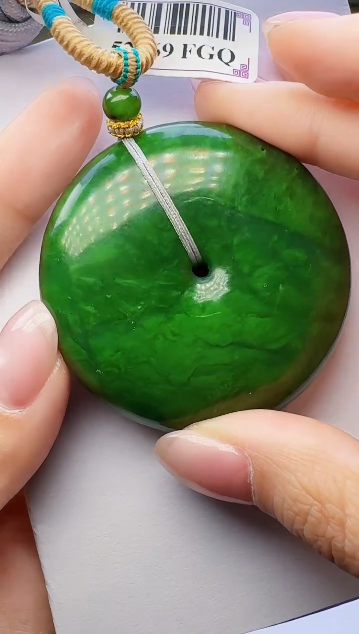 定制和田玉玉润名家天然和田玉（拍一发一）