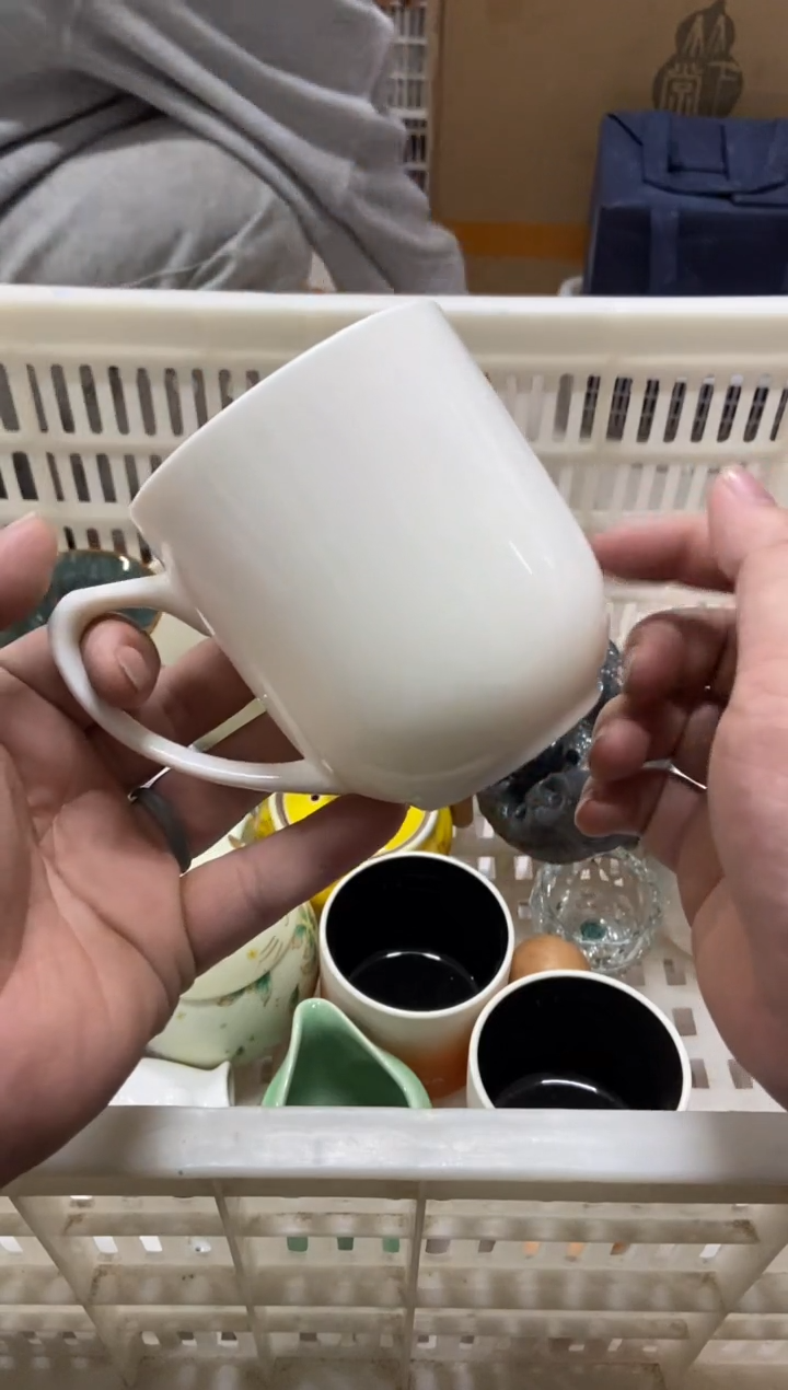 杯无运费险有瑕疵的摄影的产品有使用过的痕迹有点脏介意勿拍