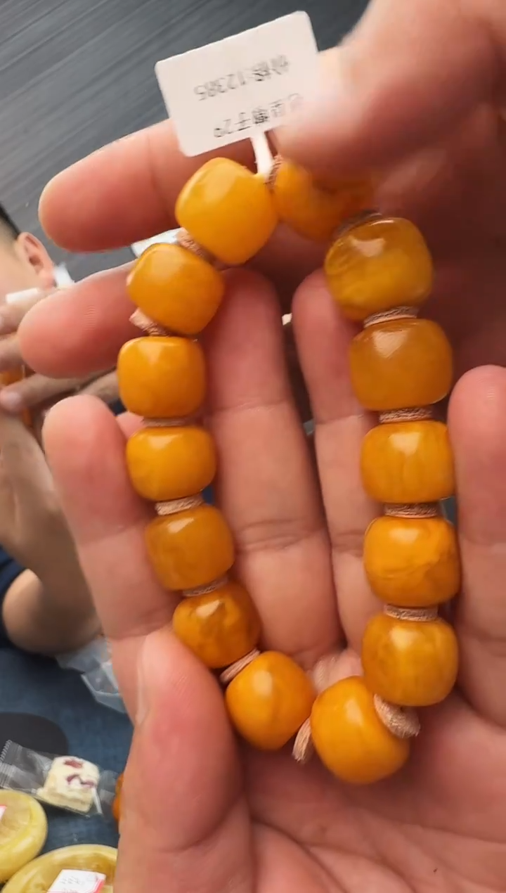 蜜蜡未镶嵌珠宝奇石假一罚十29，15多样性发其一