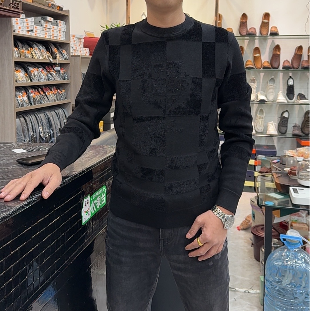 【大公道实体】新款时尚休闲百搭男士欧版加厚圆领羊毛衣8295