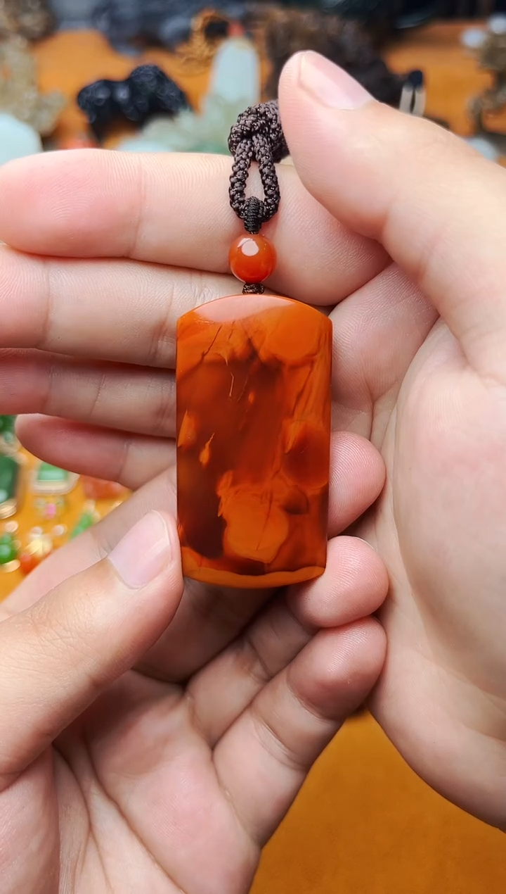 【闪购商品】南红玛瑙颈饰未镶嵌无事牌