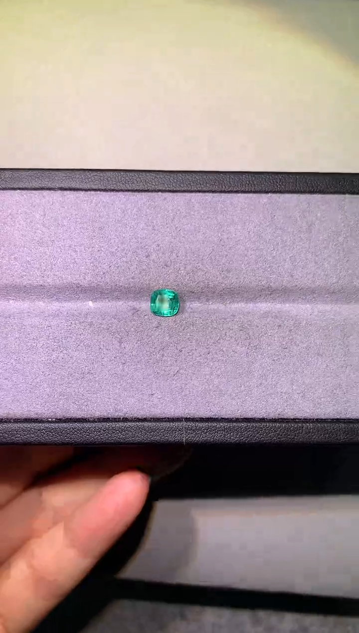 【闪购商品】祖母绿裸石未镶嵌1.12ctIN微油吉尔德A248