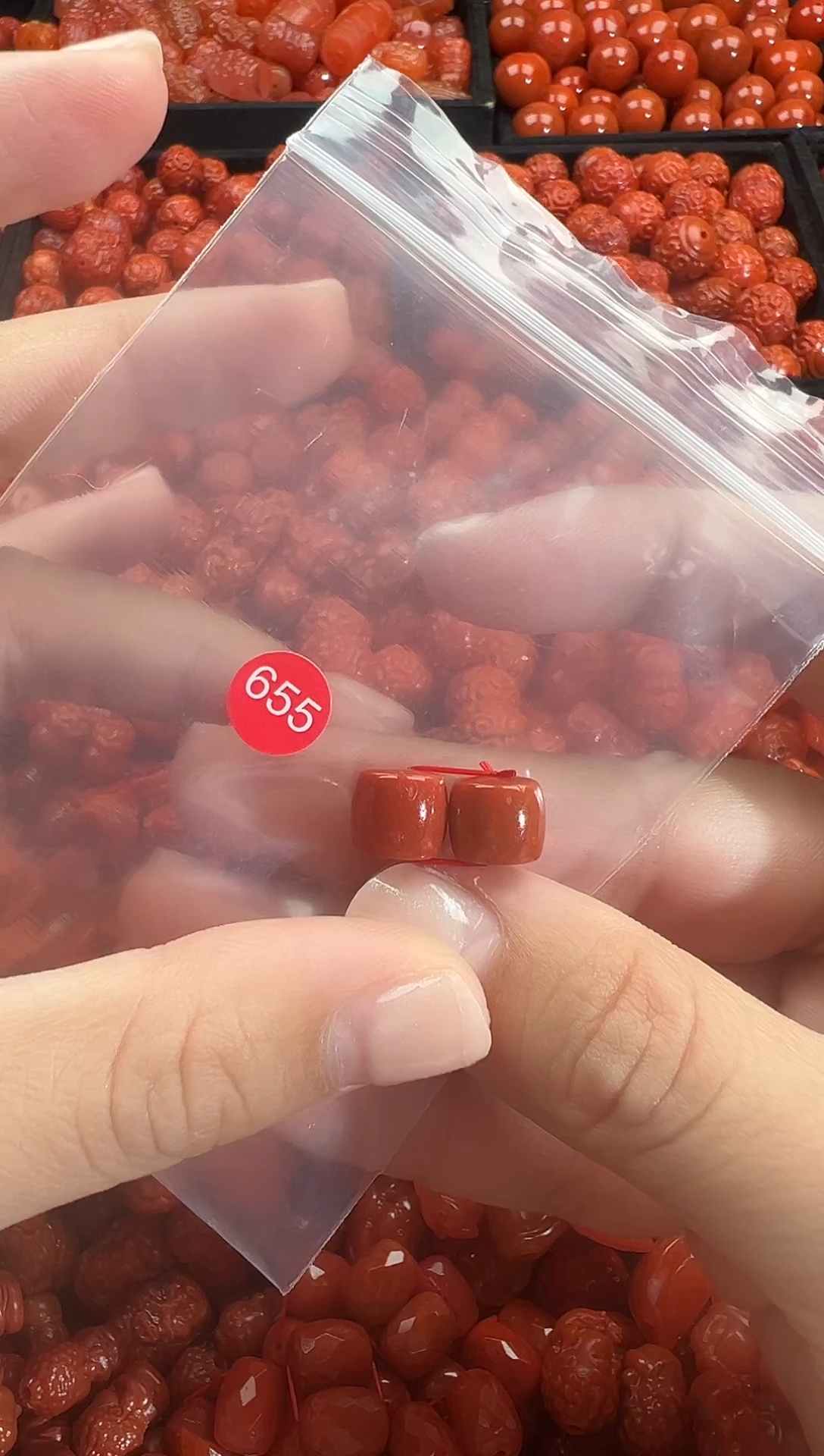 颈饰未镶嵌南红玛瑙1