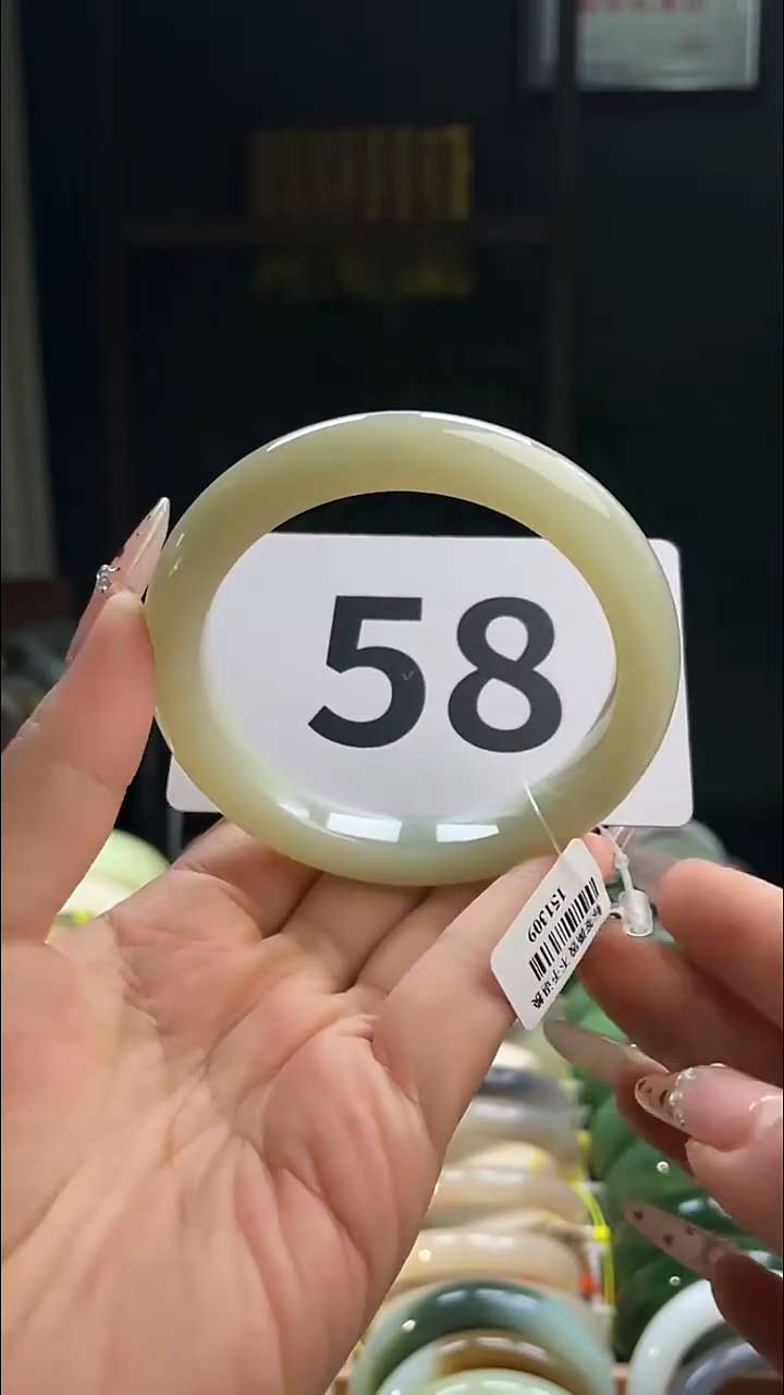 定制和田玉和田玉手镯