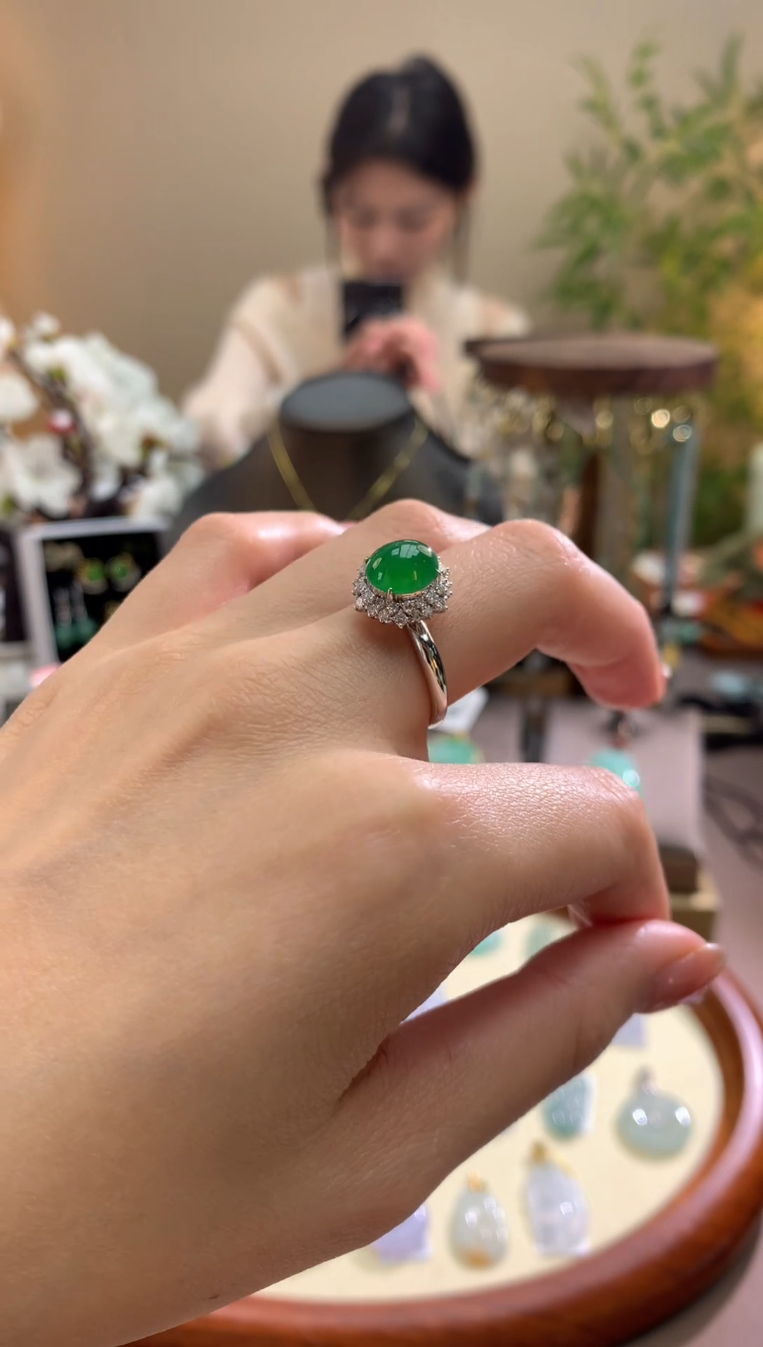 【闪购商品】翡翠颈饰18K金镶嵌戒指