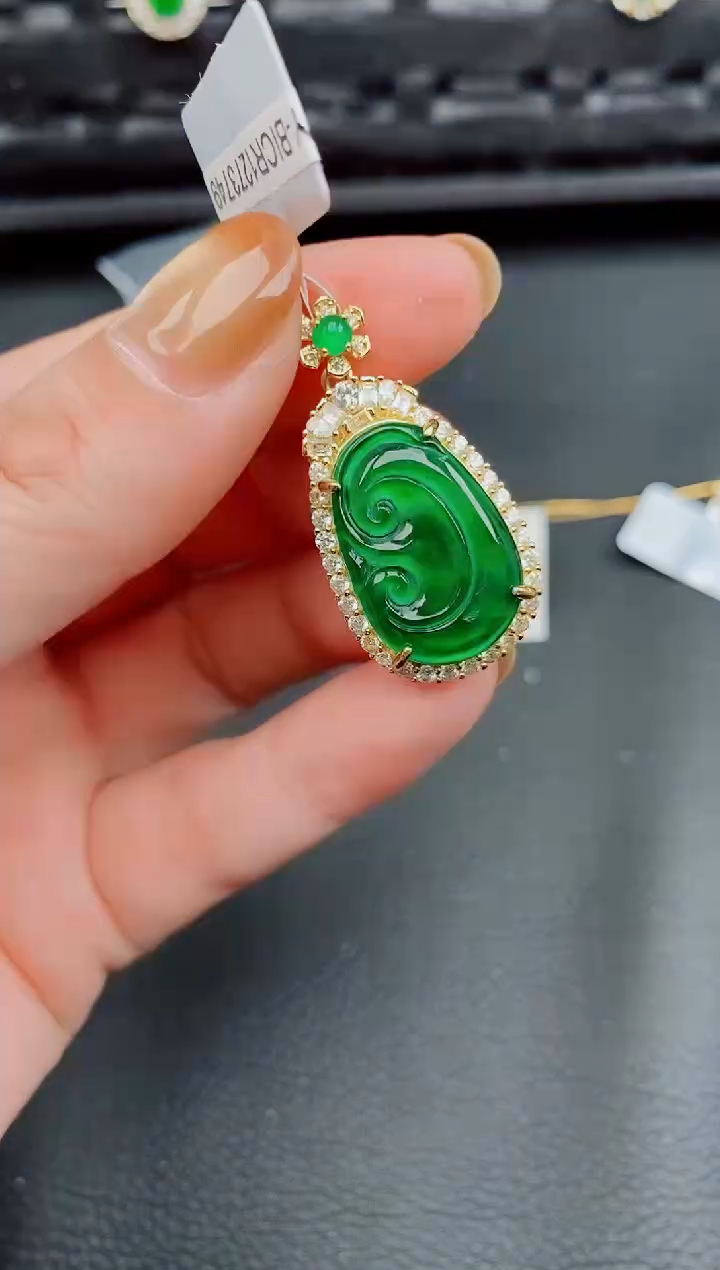 【闪购商品】翡翠颈饰银S925镶嵌天然a货翡翠498