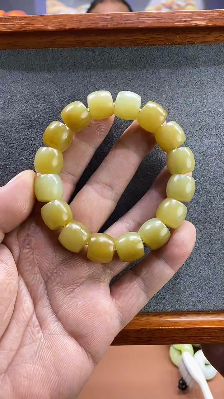 【闪购商品】和田玉（糖玉）手串未镶嵌精品和田玉手串